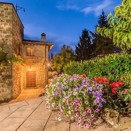 Torre Del Cielo Villa Monterchi